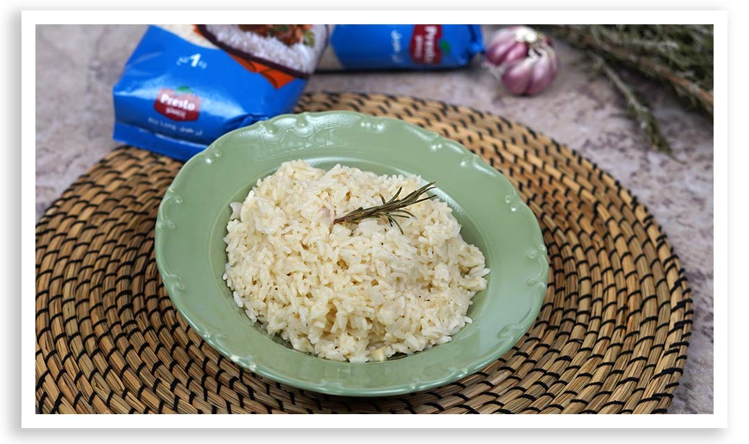 تقديم الطبق النهائي : أرز بيلاف