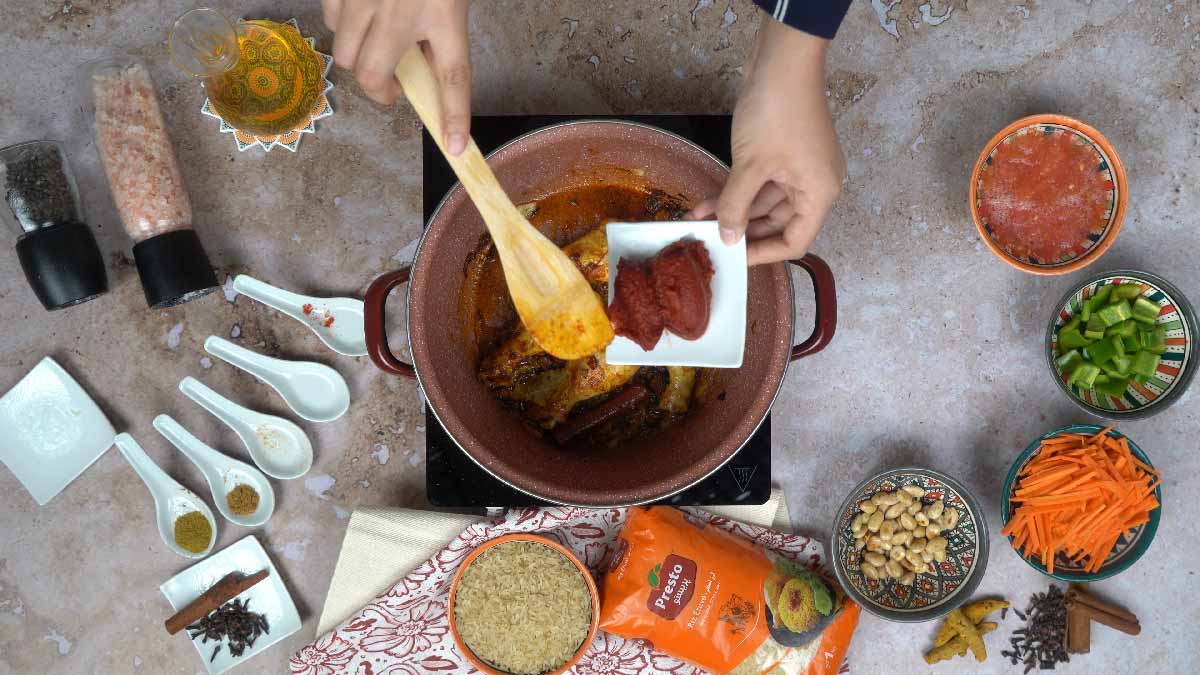 kabsa: Ajout de la tomate