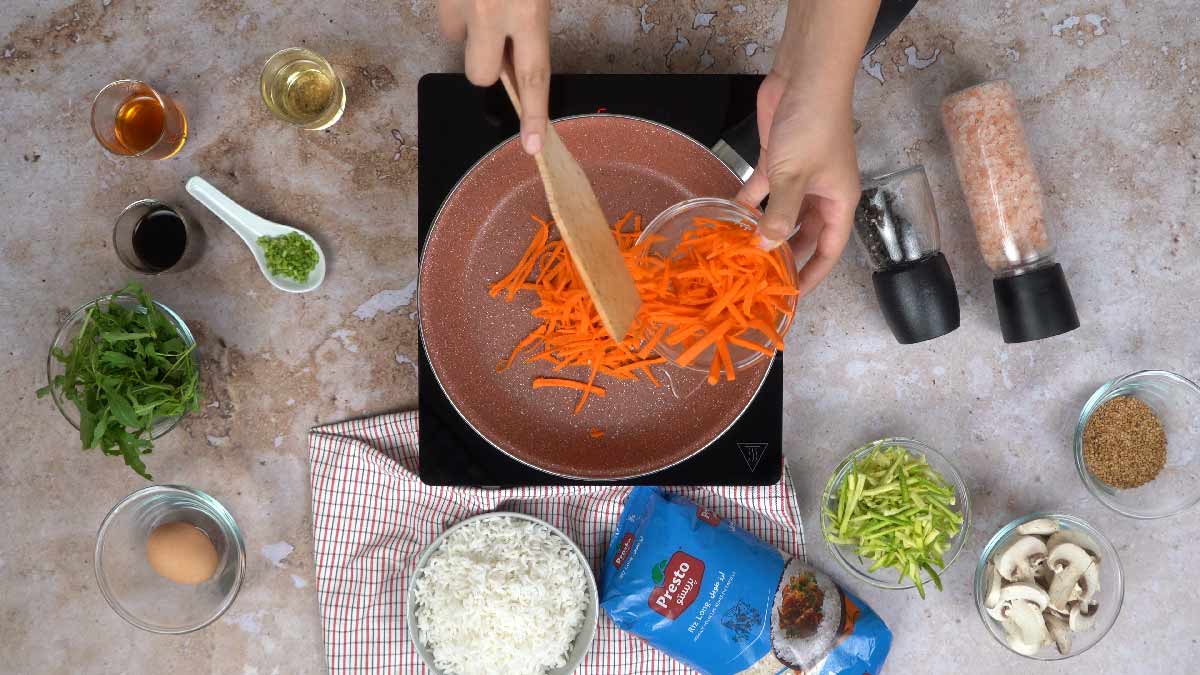 bibimbap : Préparation des carottes