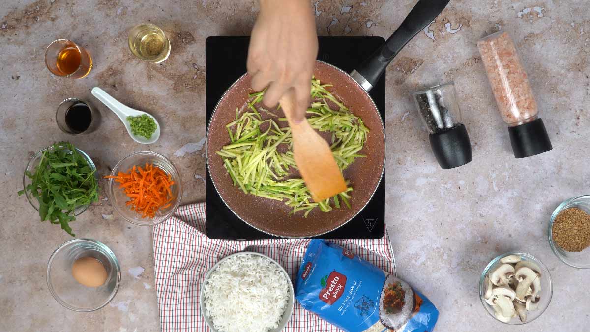 bibimbap : Préparation des carottes