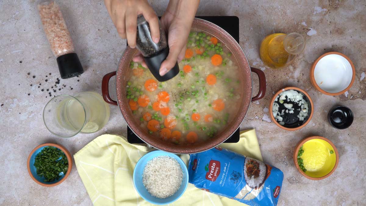 riz carotte petit pois: Assaisonnement du riz